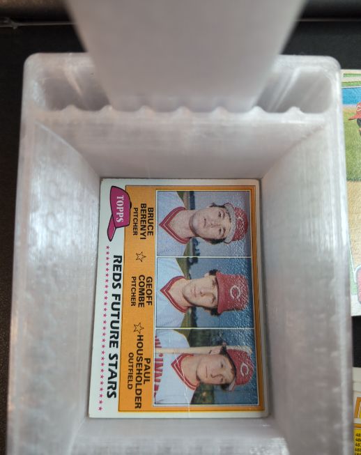 1981 Topps #302 Reds Future Stars Bruce Berenyi / Geoff Combe / Paul O'Nealder — front