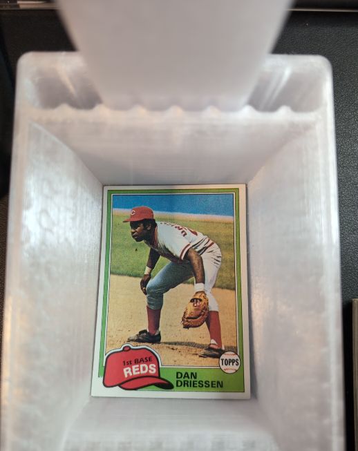 1981 Topps #655 Dan Driessen — front