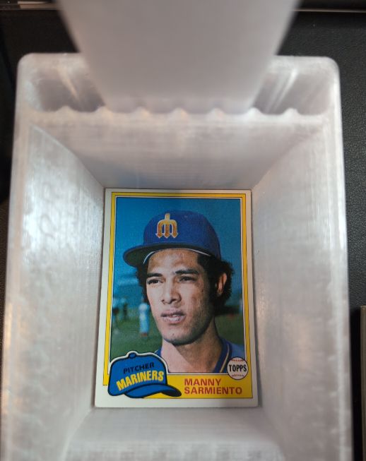 1981 Topps #649 Manny Sarmiento — front