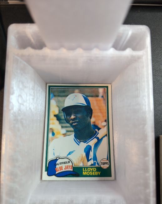 1981 Topps #643 Lloyd Moseby — front