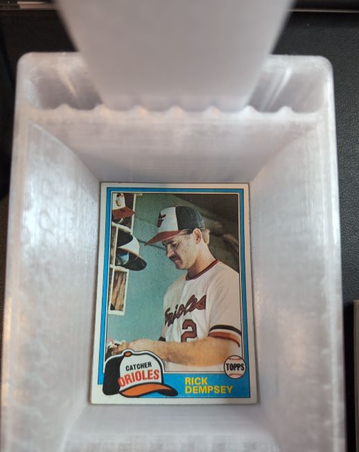 1981 Topps #615 Rick Dempsey — front