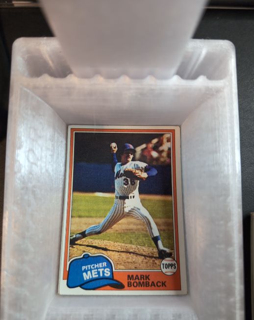 1981 Topps #537 Mark Bomback — front