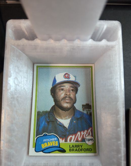 1981 Topps #542 Larry Bradford — front