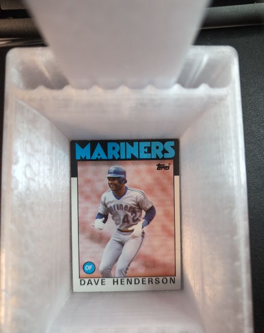 1986 Topps #221 Dave Henderson — front
