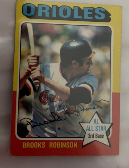 1975 Topps #50 Brooks Robinson — front