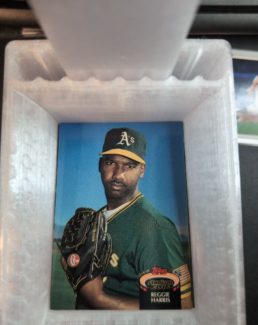 1992 Topps Stadium Club #158 Reggie Harris — front