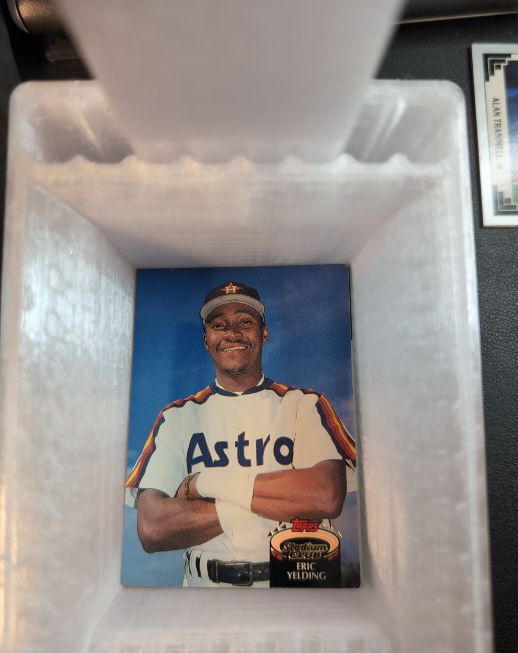 1992 Topps Stadium Club #2 Eric Yelding — front