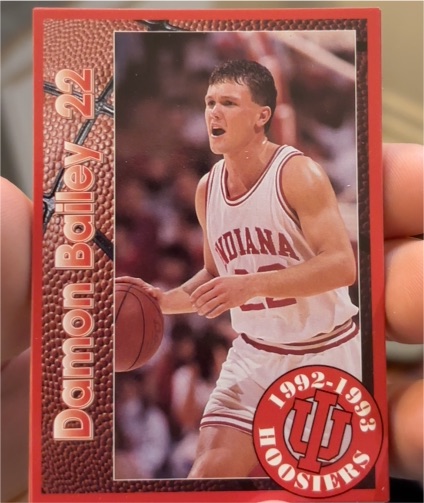 1992-93 Collegiate Hoosiers #22 Damon Bailey — front