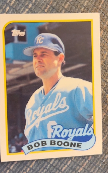 1989 Topps Traded #12T Bob Boone — front