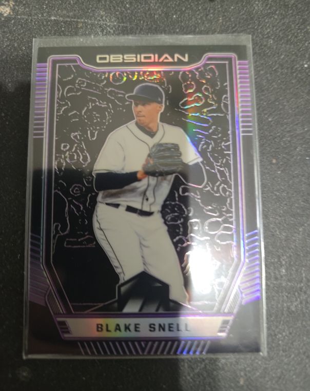 2019 Panini Obsidian #24 Blake Snell — front
