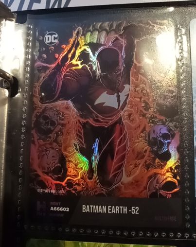2022 DC Hybrid Epic Card Chapter 2 #A66602 Batman Earth -52 — front