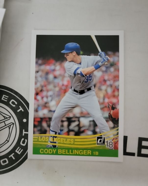 2018 Donruss #243 Cody Bellinger — front