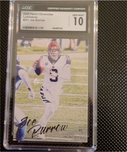 2020 Panini Chronicles Luminance #201 Joe Burrow — front