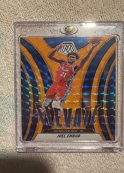 2021-22 Panini Mosaic #23 Joel Embiid — front