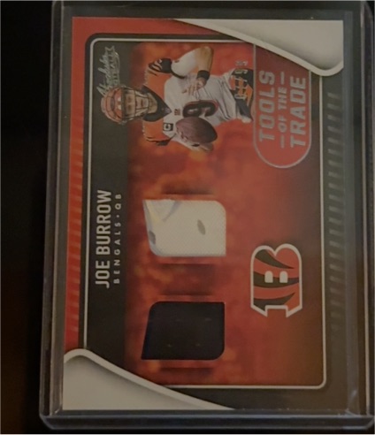 2020 Panini Contenders Joe Burrow #37 Tools of the Trade — front