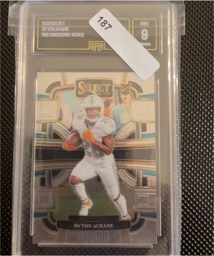 2023 Select #83 De'Von Achane Concourse Rookie — front