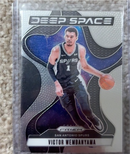 2023 Panini Prizm Deep Space Victor Wembanyama — front