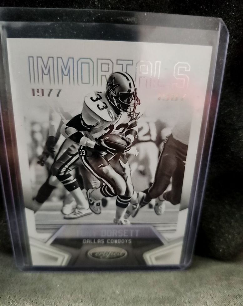 2020 Panini Legacy Immortals #1977 Tony Dorsett — front