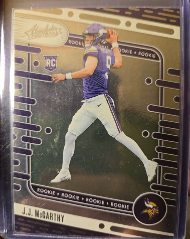 2022 Absolute Football Rookie RC J.J. McCarthy — front