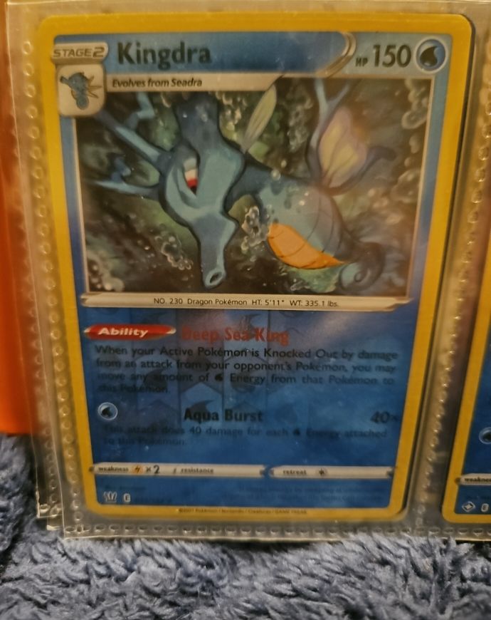 2001 Nintendo / Wizards of the Coast #9 Kingdra — front