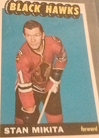 1967 Topps #1 Stan Mikita — front
