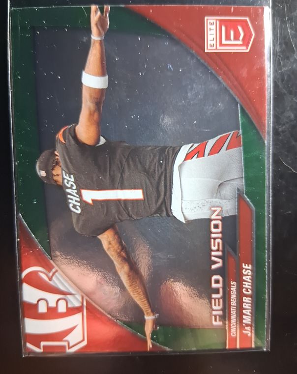 2024 Panini Donruss Elite #8 Ja'Marr Chase Field Vision — front
