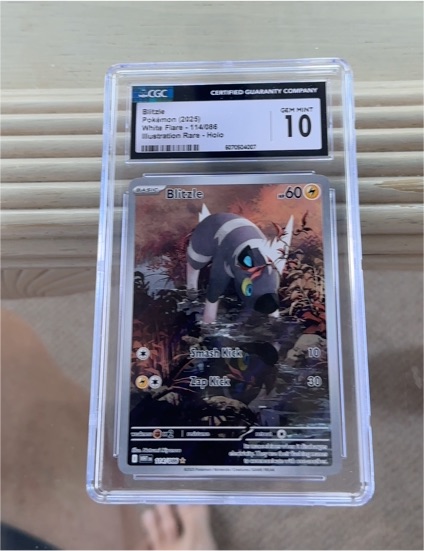 2022 Pokémon #114 Blitzle — front
