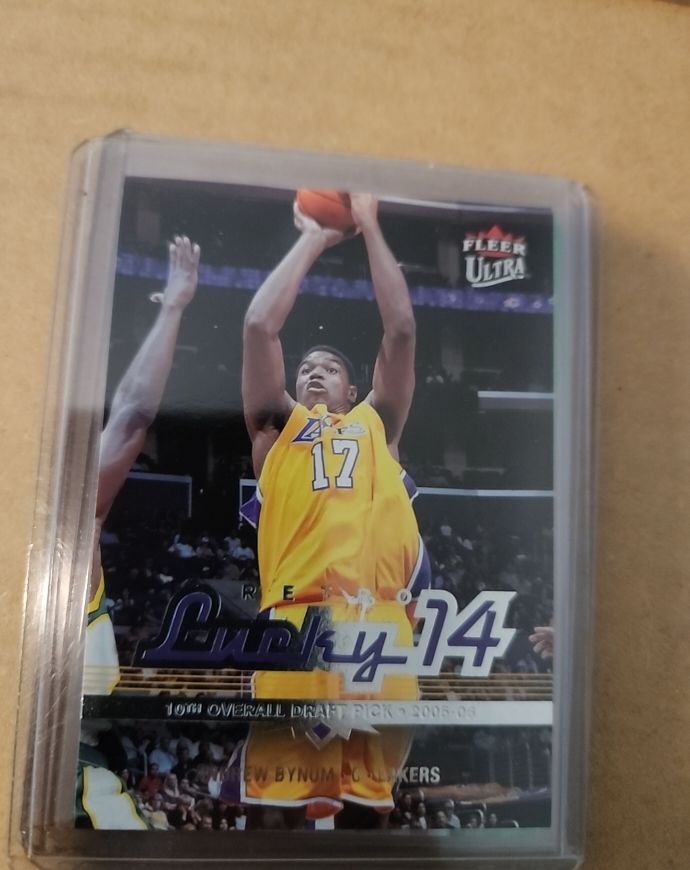 2006-07 Fleer Ultra #180 Andrew Bynum — front