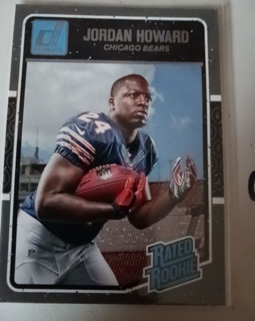 2016 Donruss #377 Jordan Howard — front