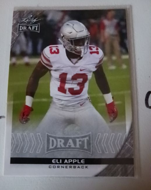 2016 Leaf Draft #30 Eli Apple — front