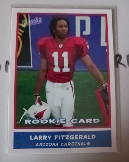 2004 Topps Bazooka #175 Larry Fitzgerald Rookie Card — front
