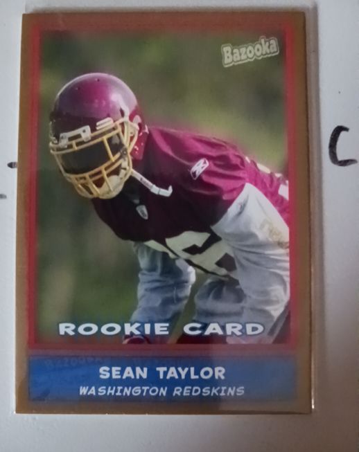 2004 Topps Bazooka #174 Sean Taylor — front