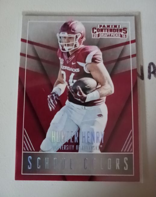 2016 Panini Contenders Draft Picks #13 Hunter Henry — front