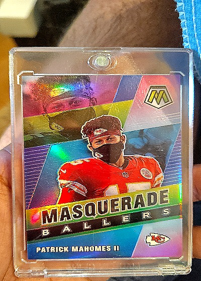 2021 Panini Mosaic Masquerade Ballers #MB-16 Patrick Mahomes II — front
