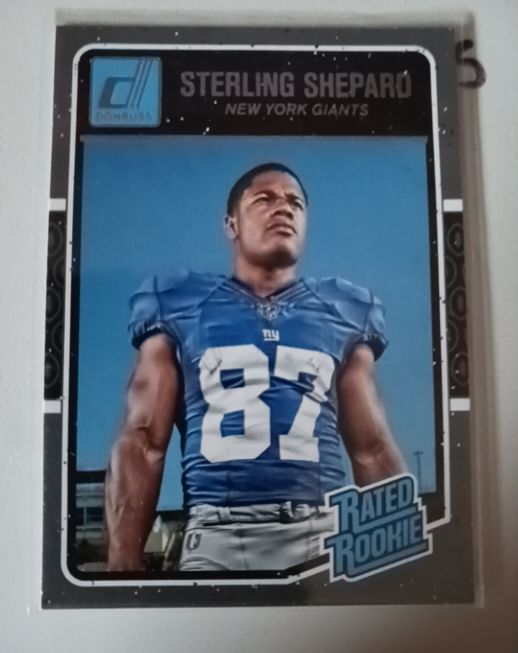 2016 Donruss #394 Sterling Shepard — front