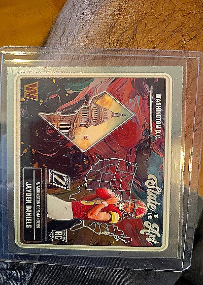 2024 Panini Zenith #19 Jayden Daniels State of the Art — front