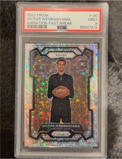 2023 Panini Prizm #136 Victor Wembanyama Variation Fast Break Rookie — front