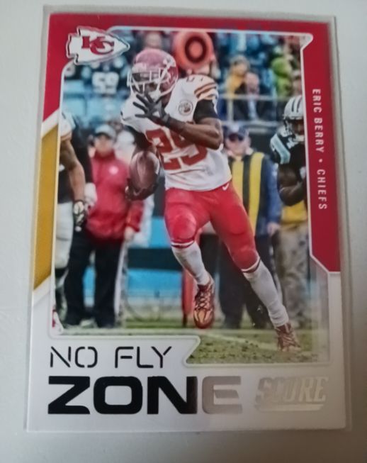 2017 Panini Score Football No Fly Zone #12 Eric Berry — front