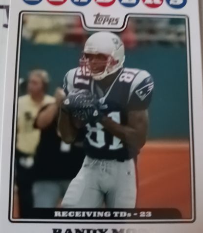 2001 Topps #18 Randy Moss — front