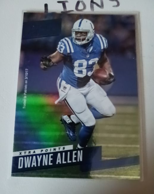 2017 Panini Prestige #15 Dwayne Allen — front