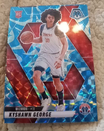 2024-25 Panini Mosaic #18 Kyshawn George — front