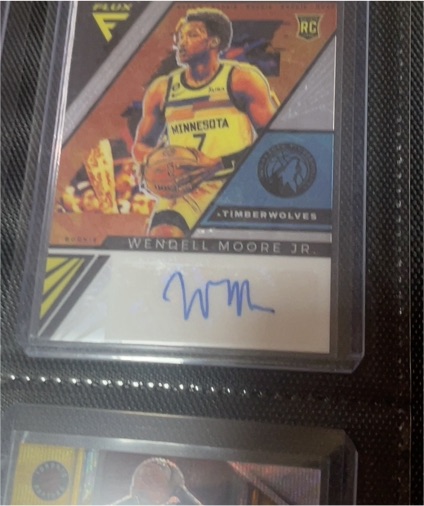 2022-23 Panini Flux Rookie Signatures #FRS-WMH Wendell Moore Jr. — front