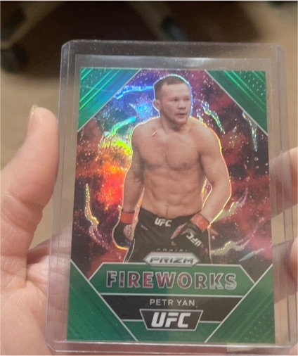 2021 Panini Prizm UFC #3 Petr Yan Fireworks Insert — front