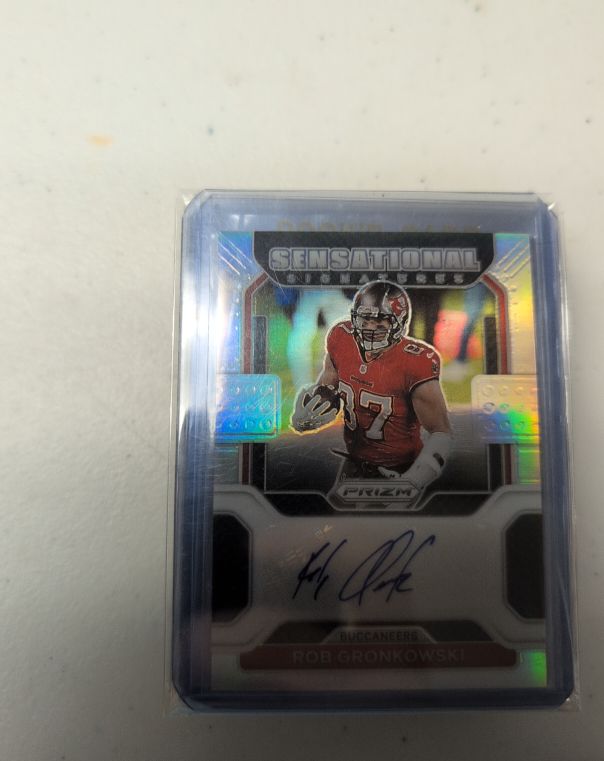 2021 Panini Prizm Sensational Signatures #SS-RG Rob Gronkowski — front