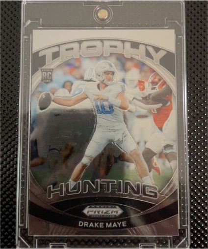 2024 Panini Prizm Draft Picks #TH-DME Drake Maye Trophy Hunting — front