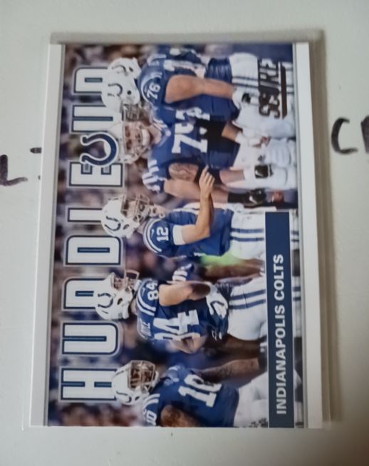 2017 Score #2 Indianapolis Colts Huddle Up — front