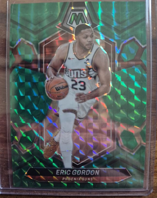 2023-24 Panini Mosaic #104 Eric Gordon — front