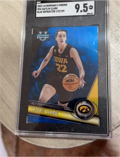 2023-24 Bowman University U Chrome #34 Caitlin Clark — front