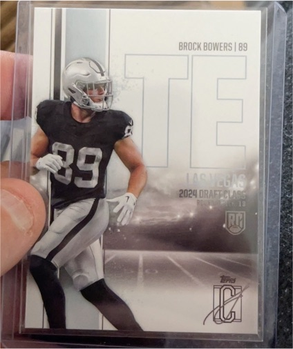 2024 Topps Signature Class #129 Brock Bowers Rookie — front