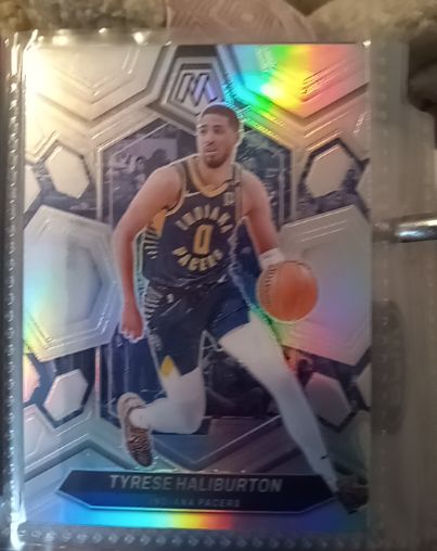 2023-24 Panini Mosaic #2 Tyrese Haliburton — front